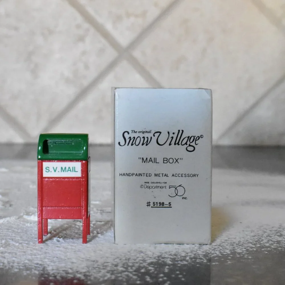 Snow Village MAIL BOX Department 56 hand Painted Metal Accessory - Picture 3 of 4